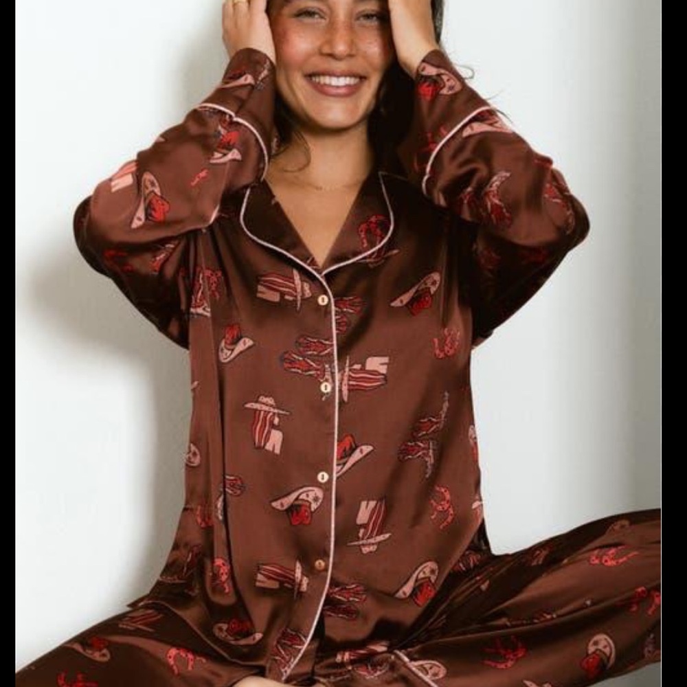 Midnight Bakery Howdy Print Satin Pajamas